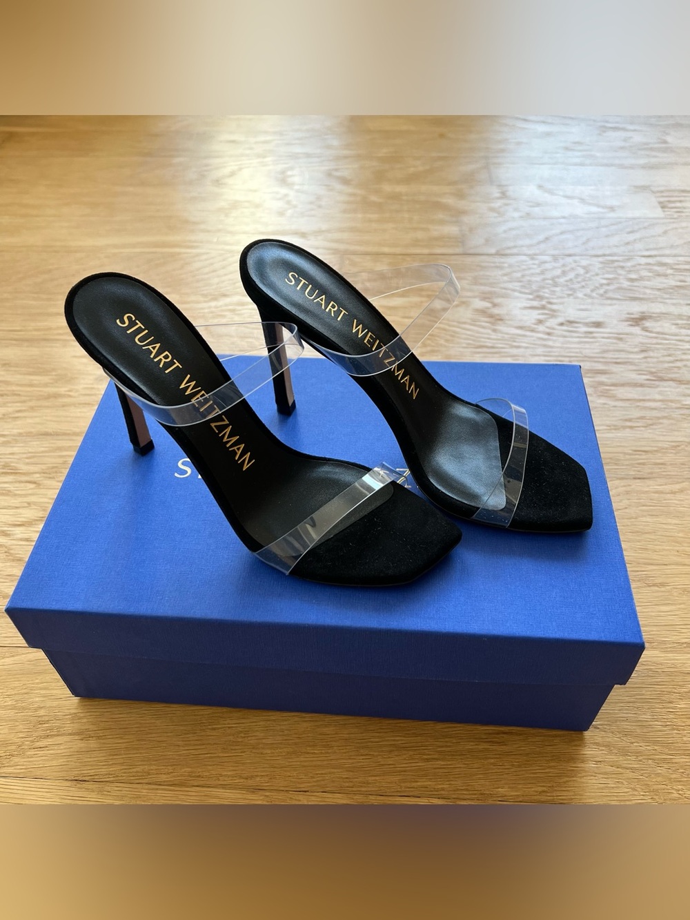stuart weitzman aleena 100 sandals in size 5.5/36